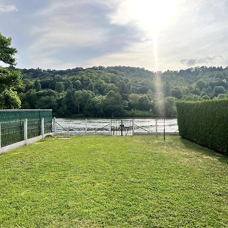 Charmant Chalet En Bord De Seine Saint-Pierre-du-Vauvray Exteriér fotografie
